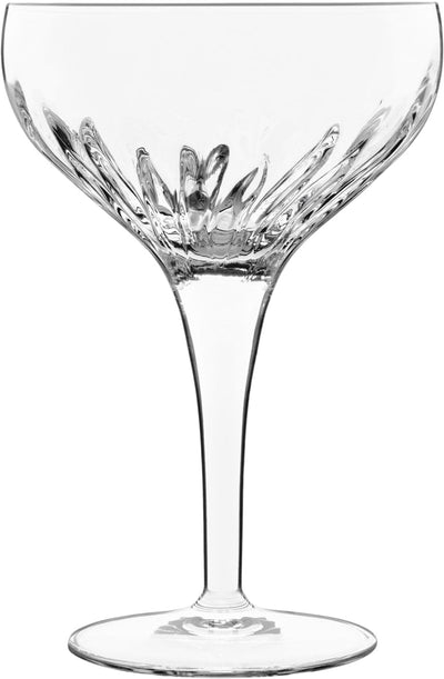 Se Luigi Bormioli Mixology 4 stk. Cocktailglas 22,5 cl. Str Ø: 9,5 cm H: 14 cm - Drinksglas Glas ❤ Stort online udvalg i Luigi Bormioli ❤ Meget billig fragt og hurtig levering: 1 - 2 hverdage - Varenummer: MGS-S00368766 og barcode / Ean: 032622025932 på lager - Udsalg på Bolig - Borddækning - Glas - Drinksglas Spar op til 66% - Over 1354 kendte brands på udsalg