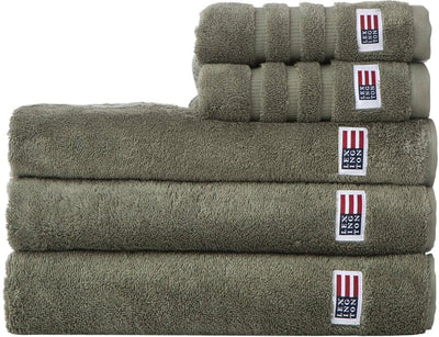 Se Lexington Original Towel Dusty Olive Str 50x70 - Håndklæder ❤ Stort online udvalg i Lexington ❤ Meget billig fragt og hurtig levering: 1 - 2 hverdage - Varenummer: MGS-S00394592 og barcode / Ean: 7321301399826 på lager - Udsalg på Bolig - Tekstiler & puder - Håndklæder Spar op til 59% - Over 1354 kendte brands på udsalg