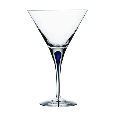Se Orrefors Intermezzo martiniglas 25 cl ❤ Stort online udvalg i Orrefors ❤ Meget billig fragt og hurtig levering: 1 - 2 hverdage - Varenummer: NDN-20862-01 og barcode / Ean: '7319672574553 på lager - Udsalg på Home & Garden - Kitchen & Dining - Tableware - Drinkware - Stemware Spar op til 51% - Over 1122 kendte brands på udsalg