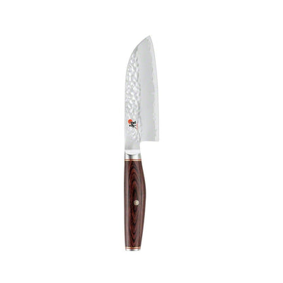 Se Miyabi Miyabi 6000MCT Santoku japansk kokkekniv 14 cm ✔ Kæmpe udvalg i Miyabi ✔ Hurtig levering: 1 - 2 Hverdage samt billig fragt - Varenummer: KTT-34365-01 og barcode / Ean: '4009839340918 på lager - Udsalg på Køkken & madlavning - Køkkenknive & Knivtilbehør - Kokkeknive Spar op til 58% - Over 857 kendte brands på udsalg