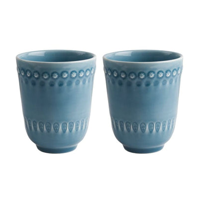 Se PotteryJo Daisy krus 35 cl 2-pak Dusty blue (blå) ✔ Kæmpe udvalg i PotteryJo ✔ Hurtig levering: 1 - 2 Hverdage samt billig fragt - Varenummer: KTT-43871-02 og barcode / Ean: '7340154206785 på lager - Udsalg på Servering - Krus & Kopper - Kaffekopper Spar op til 58% - Over 1124 kendte brands på udsalg