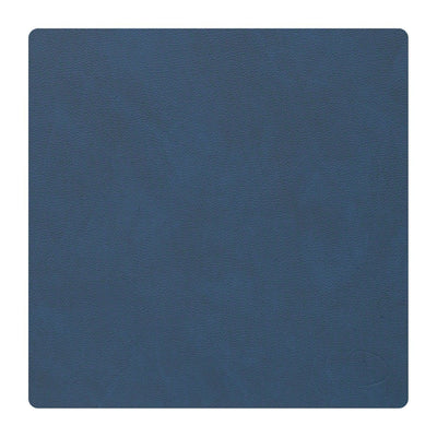 Se LIND DNA Nupo dækkeserviet square S Midnight blue ✔ Kæmpe udvalg i LIND DNA ✔ Hurtig levering: 1 - 2 Hverdage samt billig fragt - Varenummer: KTT-501981-01 og barcode / Ean: '5711905528043 på lager - Udsalg på Servering - Serveringstilbehør - Dækkeservietter Spar op til 51% - Over 1354 design brands på udsalg