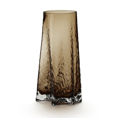 Se Cooee Design Gry vase 30 cm Cognac ✔ Kæmpe udvalg i Cooee Design ✔ Hurtig levering: 1 - 2 Hverdage samt billig fragt - Varenummer: KTT-513614-01 og barcode / Ean: '7350057809150 på lager - Udsalg på Indretning - Dekoration - Vaser Spar op til 61% - Over 785 kendte brands på udsalg