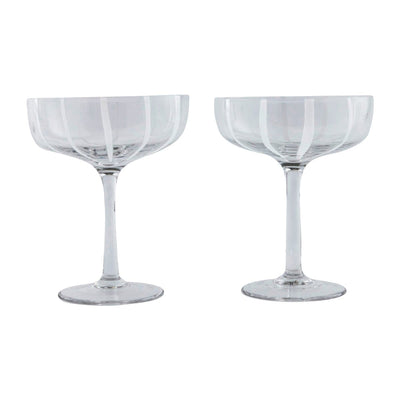 Se OYOY Mizu coupe champagneglas 2-pak Clear ✔ Kæmpe udvalg i OYOY ✔ Hurtig levering: 1 - 2 Hverdage samt billig fragt - Varenummer: KTT-566521-01 og barcode / Ean: '5712195054205 på lager - Udsalg på Servering - Glas - Champagneglas Spar op til 54% - Over 857 kendte brands på udsalg