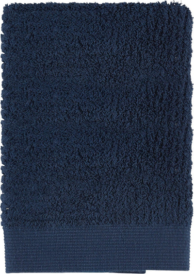 Se Zone Håndklæde Dark Blue Classic 50x70 cm. Str L: 70 cm. B: 50 cm. - Håndklæder Bomuld ❤ Stort online udvalg i Zone ❤ Meget billig fragt og hurtig levering: 1 - 2 hverdage - Varenummer: MGS-S00254656 og barcode / Ean: 5708760592838 på lager - Udsalg på Bolig - Tekstiler & puder - Håndklæder Spar op til 56% - Over 1150 kendte brands på udsalg