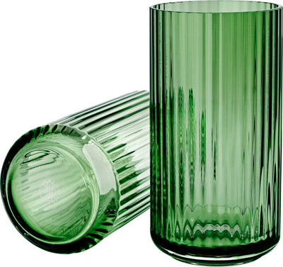 Se Lyngby Porcelæn Lyngby Vase 20cm Glass Str H: 20 cm. - Vaser ❤ Stort online udvalg i Lyngby Porcelæn ❤ Meget billig fragt og hurtig levering: 1 - 2 hverdage - Varenummer: MGS-S00314369 og barcode / Ean: 5711507224121 på lager - Udsalg på Bolig - Interiør - Vaser & urtepotteskjulere - Vaser Spar op til 55% - Over 1354 kendte mærker på udsalg