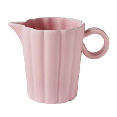 Se PotteryJo Birgit kande 1 L Lily rosa ✔ Kæmpe udvalg i PotteryJo ✔ Hurtig levering: 1 - 2 Hverdage samt billig fragt - Varenummer: KTT-572046-01 og barcode / Ean: '7340154208376 på lager - Udsalg på Servering - Kander & karafler - Vandkarafler & kander Spar op til 55% - Over 1354 design mærker på udsalg