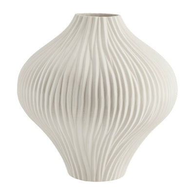 Se Lene Bjerre Esmia dekorationsvase 34,5 cm Offwhite ✔ Kæmpe udvalg i Lene Bjerre ✔ Hurtig levering: 1 - 2 Hverdage samt billig fragt - Varenummer: KTT-572092-01 og barcode / Ean: '5705764763943 på lager - Udsalg på Indretning - Dekoration - Vaser Spar op til 53% - Over 1354 design mærker på udsalg