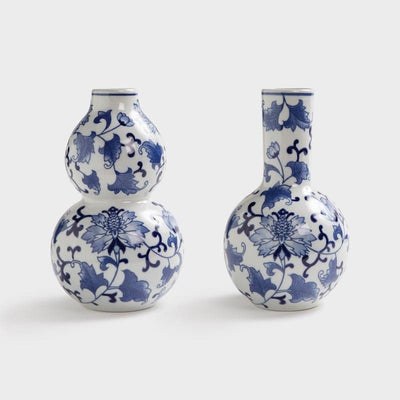 Se &Klevering Dutch delight vase stor 2-pak Hvid-blå ✔ Kæmpe udvalg i &Klevering ✔ Hurtig levering: 1 - 2 Hverdage samt billig fragt - Varenummer: KTT-598321-01 og barcode / Ean: '8720168662569 på lager - Udsalg på Indretning - Dekoration - Vaser Spar op til 53% - Over 1354 kendte mærker på udsalg