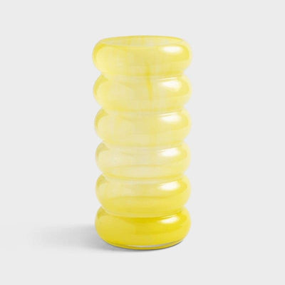 Se &Klevering Chubby vase 21 cm Yellow ✔ Kæmpe udvalg i &Klevering ✔ Hurtig levering: 1 - 2 Hverdage samt billig fragt - Varenummer: KTT-598334-01 og barcode / Ean: '8720168665461 på lager - Udsalg på Indretning - Dekoration - Vaser Spar op til 63% - Over 1354 kendte mærker på udsalg