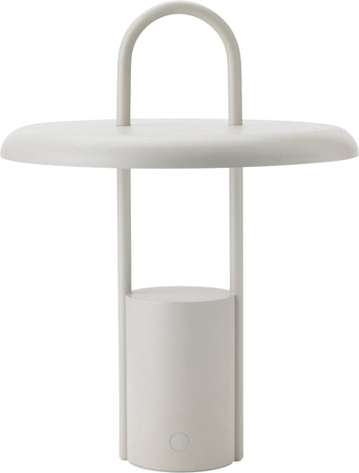 Se Stelton Pier Portable LED Lampe Sand - Bordlamper ❤ Stort online udvalg i Stelton ❤ Meget billig fragt og hurtig levering: 1 - 2 hverdage - Varenummer: MGS-S11120064 og barcode / Ean: 5709846029989 på lager - Udsalg på Bolig - Lamper - Bordlamper Spar op til 61% - Over 1334 design mærker på udsalg