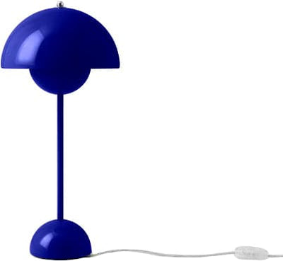 Se &Tradition Flowerpot Table Lamp VP3, Cobalt Blue - Bordlamper ❤ Stort online udvalg i &Tradition ❤ Meget billig fragt og hurtig levering: 1 - 2 hverdage - Varenummer: MGS-S12002654 og barcode / Ean: 5705385028995 på lager - Udsalg på Bolig - Lamper - Bordlamper Spar op til 62% - Over 857 kendte brands på udsalg