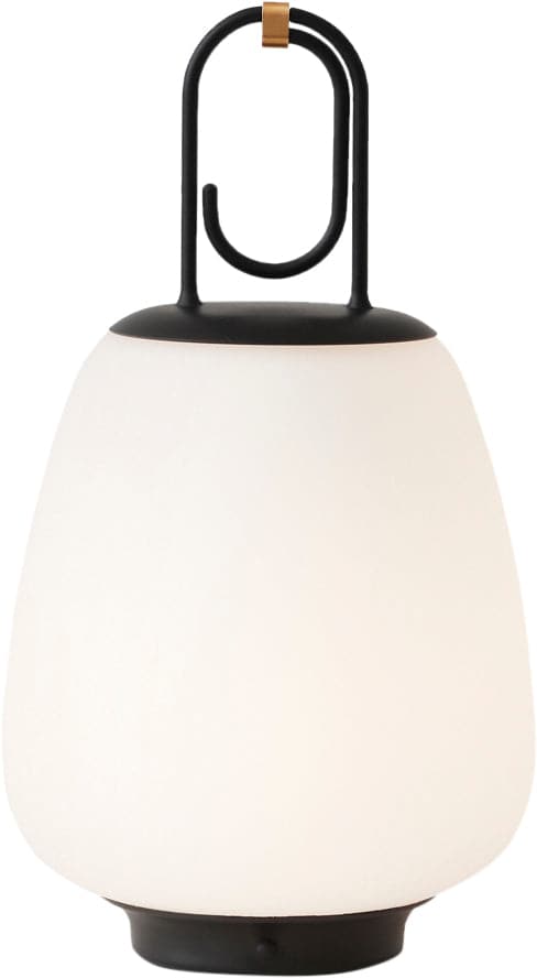 Se &Tradition Lucca Sc51, Black, Outdoor Portable Lamp, Dimmable, Opal Glass/black - Bordlamper ❤ Stort online udvalg i &Tradition ❤ Meget billig fragt og hurtig levering: 1 - 2 hverdage - Varenummer: MGS-S00510964 og barcode / Ean: 5705385018224 på lager - Udsalg på Bolig - Lamper - Bordlamper Spar op til 51% - Over 857 kendte brands på udsalg
