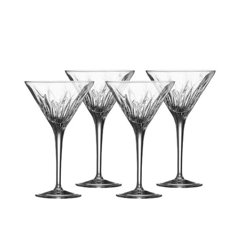 Se Luigi Bormioli - Mixology Martiniglas 17,5 cm 21,5 cl 4 stk. Klar ❤ Stort online udvalg i Luigi Bormioli ❤ Meget billig fragt og hurtig levering: 1 - 2 hverdage - Varenummer: RKTK-LB17373 og barcode / Ean: &
