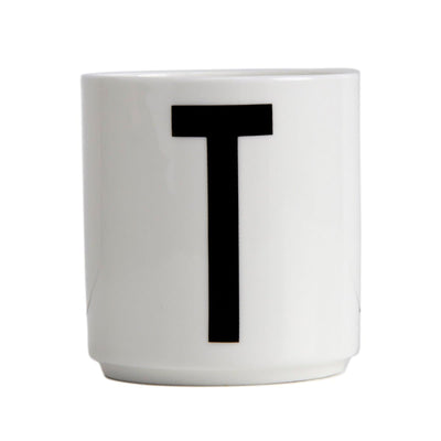 Se Design Letters Design Letters kop T ❤ Stort online udvalg i Design Letters ❤ Meget billig fragt og hurtig levering: 1 - 2 hverdage - Varenummer: NDN-18438-20 og barcode / Ean: '5710498720209 på lager - Udsalg på Home & Garden - Kitchen & Dining - Tableware - Drinkware - Coffee & Tea Cups Spar op til 59% - Over 1150 kendte brands på udsalg