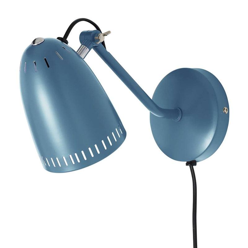 Se Superliving Dynamo væglampe matt smoke blue (blå) ❤ Stort online udvalg i Superliving ❤ Meget billig fragt og hurtig levering: 1 - 2 hverdage - Varenummer: NDN-26808-04 og barcode / Ean: &