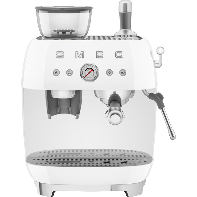 Se Smeg EGF03 Manuel espressomaskine, hvid ✔ Kæmpe udvalg i Smeg ✔ Meget billig fragt og hurtig levering: 1 - 2 hverdage - Varenummer: KTO-EGF03WHEU og barcode / Ean: &
