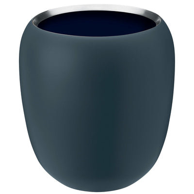 Se Stelton Ora vase lille, dusty blue ✔ Kæmpe udvalg i Stelton ✔ Meget billig fragt og hurtig levering: 1 - 2 hverdage - Varenummer: KTO-108 og barcode / Ean: '5709846027237 på lager - Udsalg på Vase Spar op til 51% - Over 1312 kendte brands på udsalg