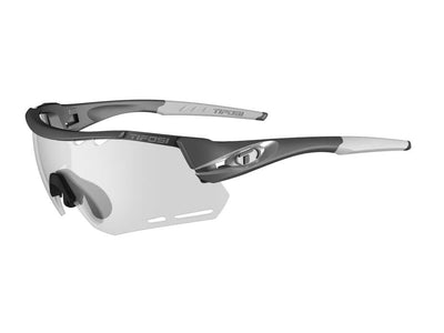 Se Tifosi Alliant - Cykelbrille - Fotokromisk - Sort/Hvid - M-XL ❤ Stort online udvalg i Tifosi ❤ Hurtig levering: 1 - 2 Hverdage samt billig fragt ❤ Varenummer: CKP-848869013317 og barcode / Ean: '848869013317 på lager - Udsalg på Cykelbriller Spar op til 64% - Over 324 kendte brands på udsalg