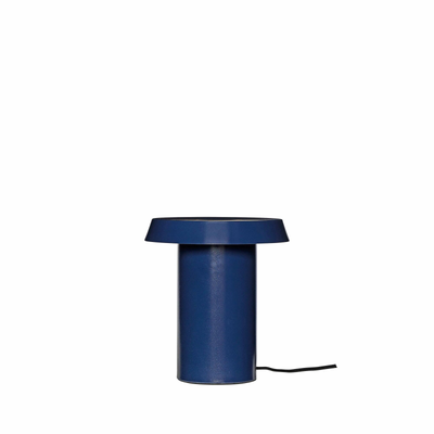 Se Hübsch Interiør Keen Bordlampe - Mørkeblå ❤ Stort online udvalg i Hübsch Interiør ❤ Hurtig levering: 1 - 2 Hverdage samt billig fragt ❤ Varenummer: BYH-2695844 og barcode / Ean: 5712772126325 på lager - Udsalg på Bordlamper - Over 324 kendte brands på udsalg