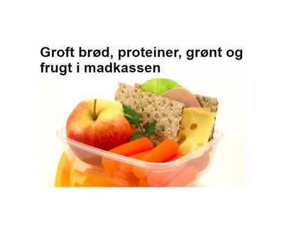Groft brød, proteiner, grønt og frugt i madkassen
