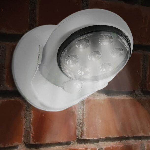 Se LED Sensorlampe m/bevægelsessensor ogÂ 360 graders vinkel ✔ Kæmpe udvalg i Satana - Køb online på udsalg og tilbud lige nu ✔ Billig fragt og hurtig levering - Varenummer: Satana-861 på lager - Udsalg på Mad & drikke > Op til 63% rabat - Over 1.329 brands på online udsalg