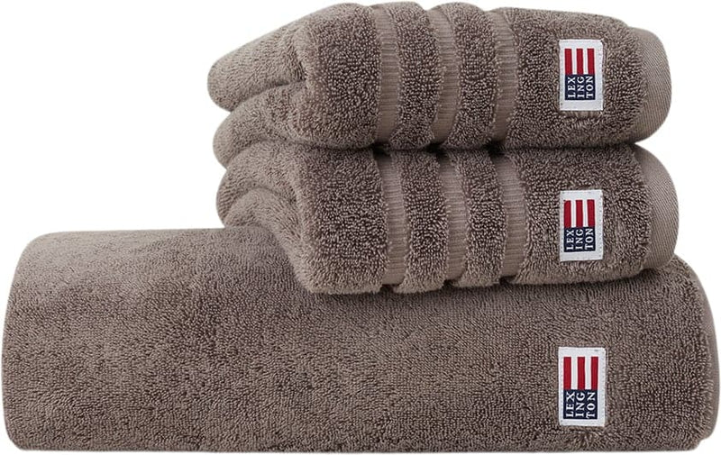 Se Lexington Original Towel Shadow Str 70x130 - Håndklæder ❤ Stort online udvalg i Lexington ❤ Meget billig fragt og hurtig levering: 1 - 2 hverdage - Varenummer: MGS-S10677782 og barcode / Ean: 7321301639076 på lager - Udsalg på Bolig - Tekstiler & puder - Håndklæder Spar op til 67% - Over 1324 kendte brands på udsalg