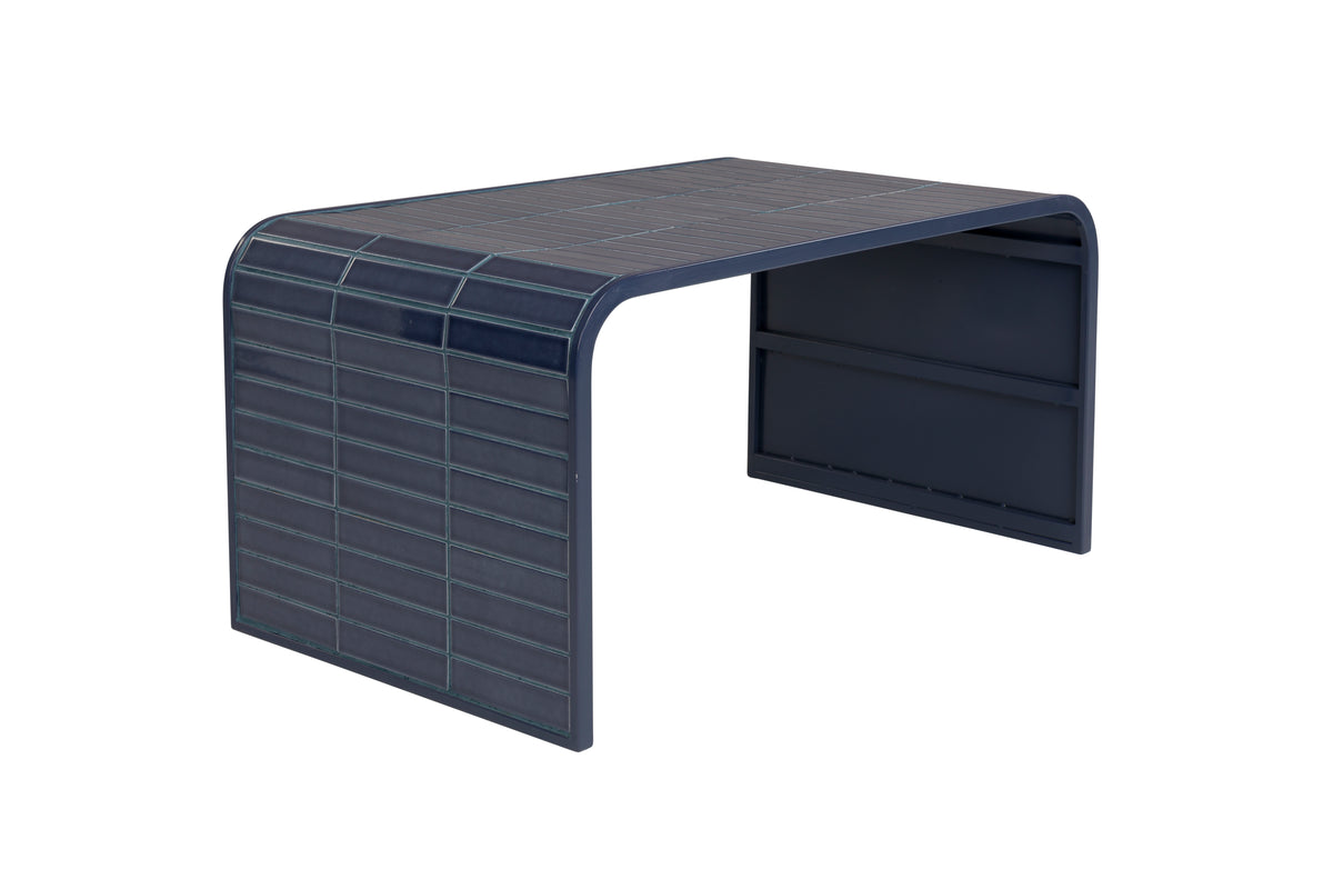 Se ZUIVER Tiles sofabord, rektangulær - blå keramik fliser og jern (80x47) ❤ Kæmpe udvalg i Zuiver - Køb online på udsalg og tilbud lige nu ❤ Meget billig fragt og hurtig levering - Varenummer: Boboonline-125468 og barcode / Ean: 8718548100770 på lager - Udsalg på Møbler,
Borde,
Små sofaborde,
Specielle sofaborde,
Dagligstue,
Borde til stuen Store besparelser – op til 71% - Shop over 2.281 kendte brands på udsalg