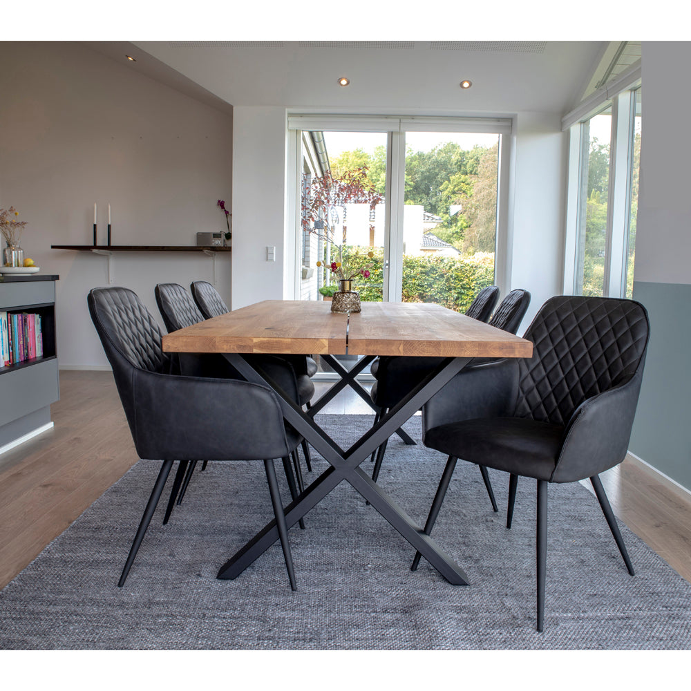 Se House Nordic - Harbo Spisebordsstol - sort kunstlæder - Sæt af 2 stk. ❤ Kæmpe udvalg i House Nordic - Køb online på udsalg og tilbud lige nu ❤ Super billig fragt og lynhurtig levering - Varenummer: Bolig&Haven-41240570626199 og barcode / Ean: 5713917009466 på lager - Udsalg på Spar stort – op til 53% - Over 2.739 kendte mærker online