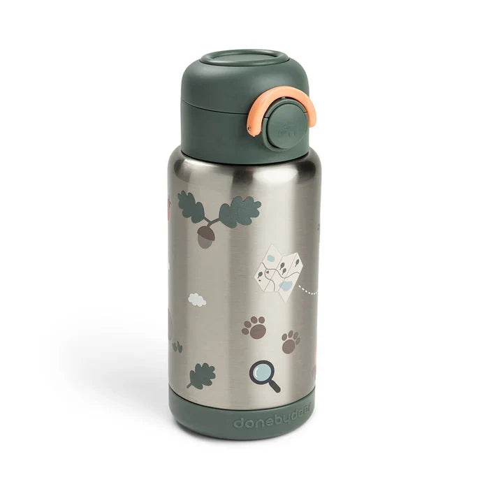 Grøn isolerende flaske med sugerør på 340 ml fra Done by Deer, serien Tiny Trails