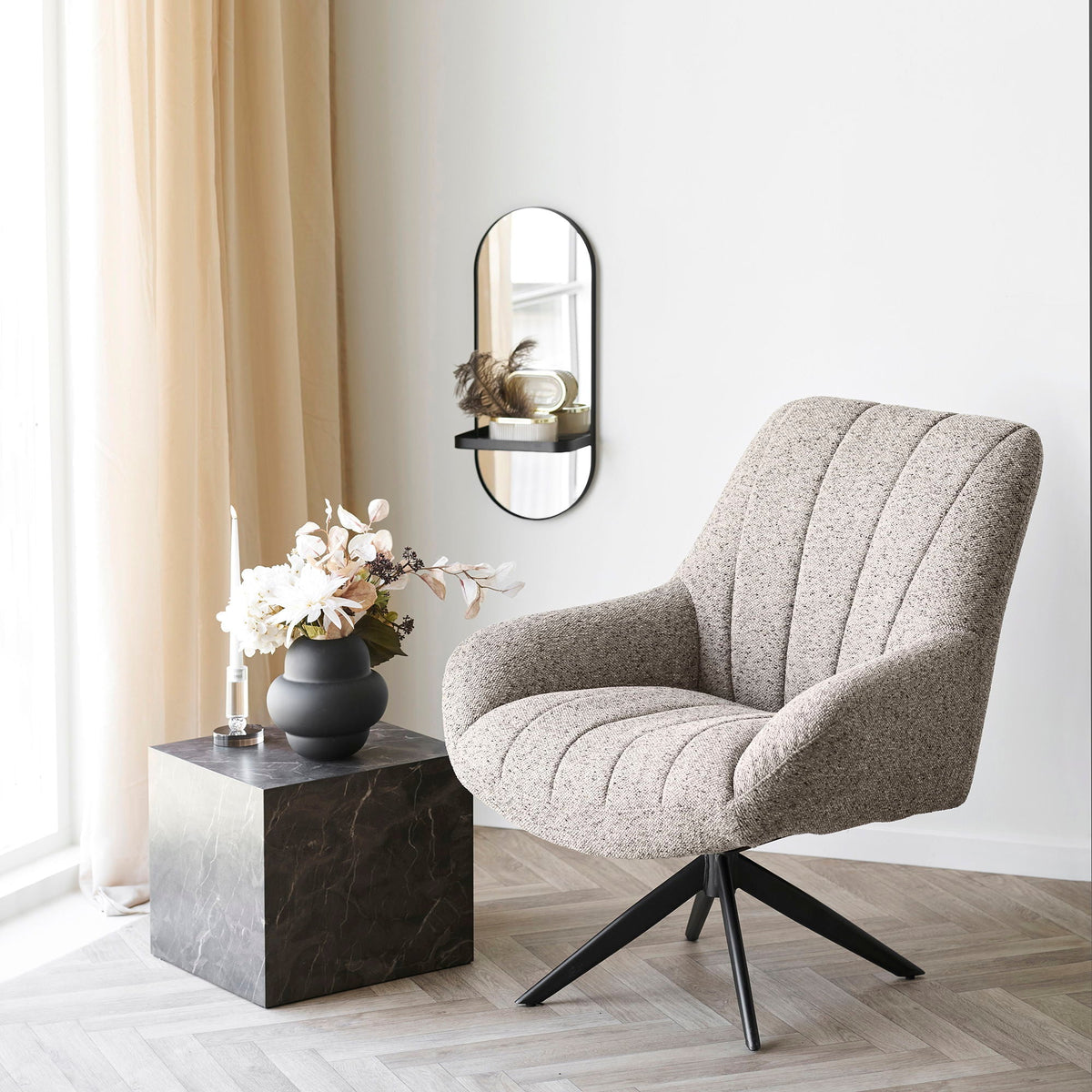 Se House Nordic - Grandola Loungestol, m.drejefod, grå ❤ Kæmpe udvalg i House Nordic - Køb online på udsalg og tilbud lige nu ❤ Billig fragt • Hurtig levering - Varenummer: Bolig&Haven-53270010659146 og barcode / Ean: 5713917036875 på lager - Udsalg på Få op til 63% i rabat - Over 1.798 brands samlet på udsalg