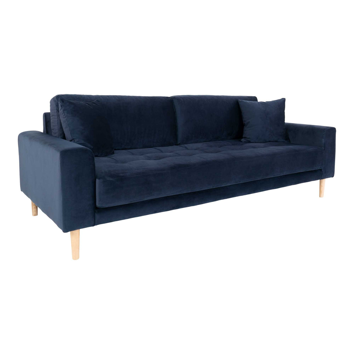 Se Lido 3 Personers Sofa i mørkeblåt velour med to puder HN1005 ❤ Kæmpe udvalg i House Nordic - Køb online på udsalg og tilbud lige nu ❤ Billig fragt • Hurtig levering - Varenummer: Bolig&Haven-42001770447100 og barcode / Ean: 5713917010103 på lager - Udsalg på Spar stort – op til 71% - Over 2.739 brands med kæmpe udsalg
