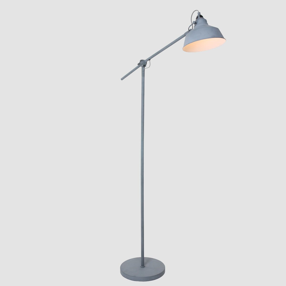 Se Vernon - gulvlampe i to metalfarver Metal - grå ❤ Kæmpe udvalg i 3-nordic - Køb online på udsalg og tilbud lige nu ❤ Meget billig fragt og hurtig levering - Varenummer: 3-nordic-4225-6126 og barcode / Ean: på lager - Udsalg på Lamper - Gulvlamper Få op til 63% i rabat - Over 1.798 brands samlet på udsalg