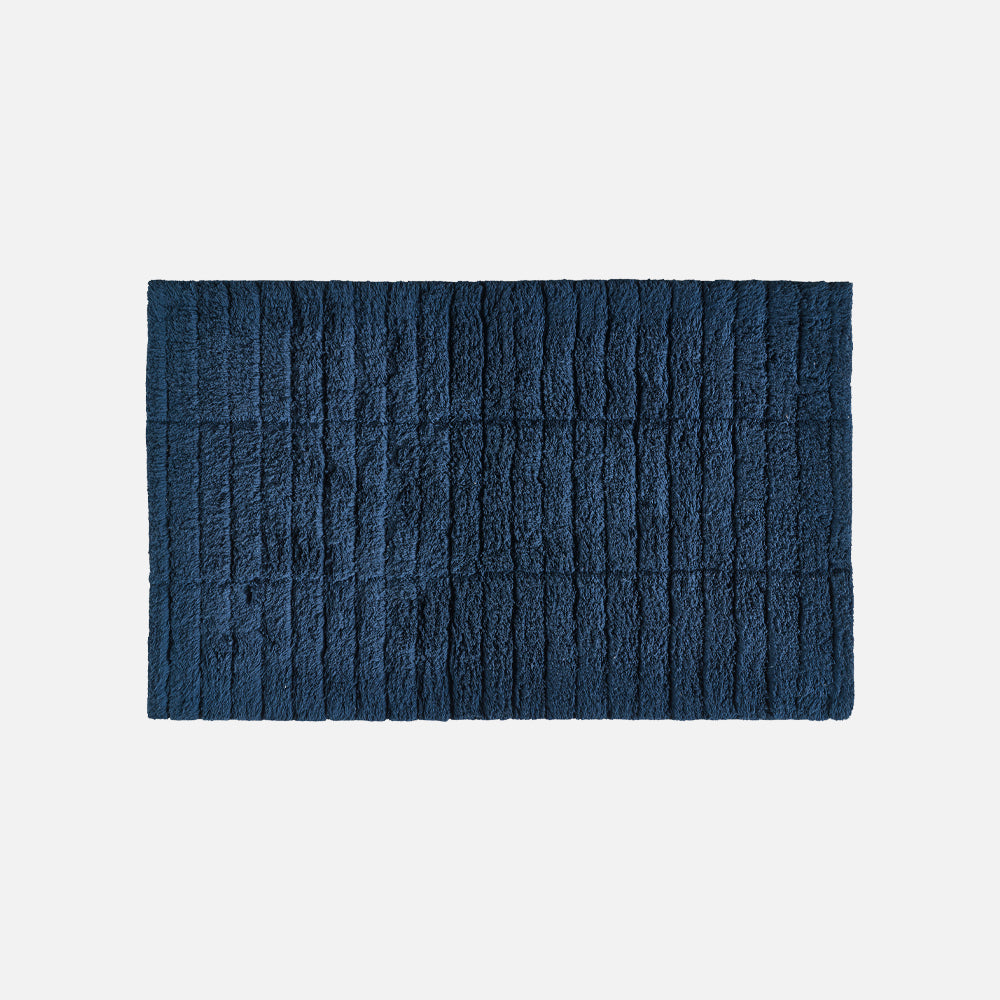 Se Zone Danmark TILES Bademåtte 50x80 - Royal blue ❤ Kæmpe udvalg i Zone Danmark - Køb online på udsalg og tilbud lige nu ❤ Billig fragt og hurtig levering - Varenummer: HomeFeeling-7125 og barcode / Ean: 5722000135418 på lager - Udsalg på Alt til badeværelset - Bademåtte Få op til 67% i rabat - Over 1.798 brands samlet på udsalg
