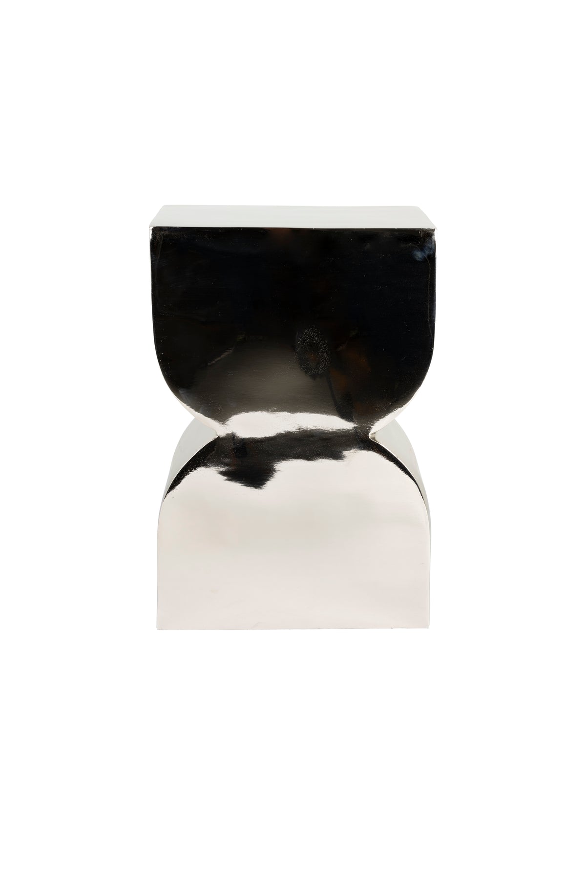 Se ZUIVER Cones skammel, rektangulær - blank sølv aluminium (21x30) ❤ Kæmpe udvalg i Zuiver - Køb online på udsalg og tilbud lige nu ❤ Meget billig fragt og hurtig levering: 1 - 2 hverdage - Varenummer: Boboonline-109466 og barcode / Ean: 8718548077072 på lager - Udsalg på Møbler,Puffer og skamler,Skamler og taburetter,
Møbler,
Puffer og skamler,
Dagligstue,
Stole til stuen, Spar op til 51% - Over 785 kendte brands på udsalg