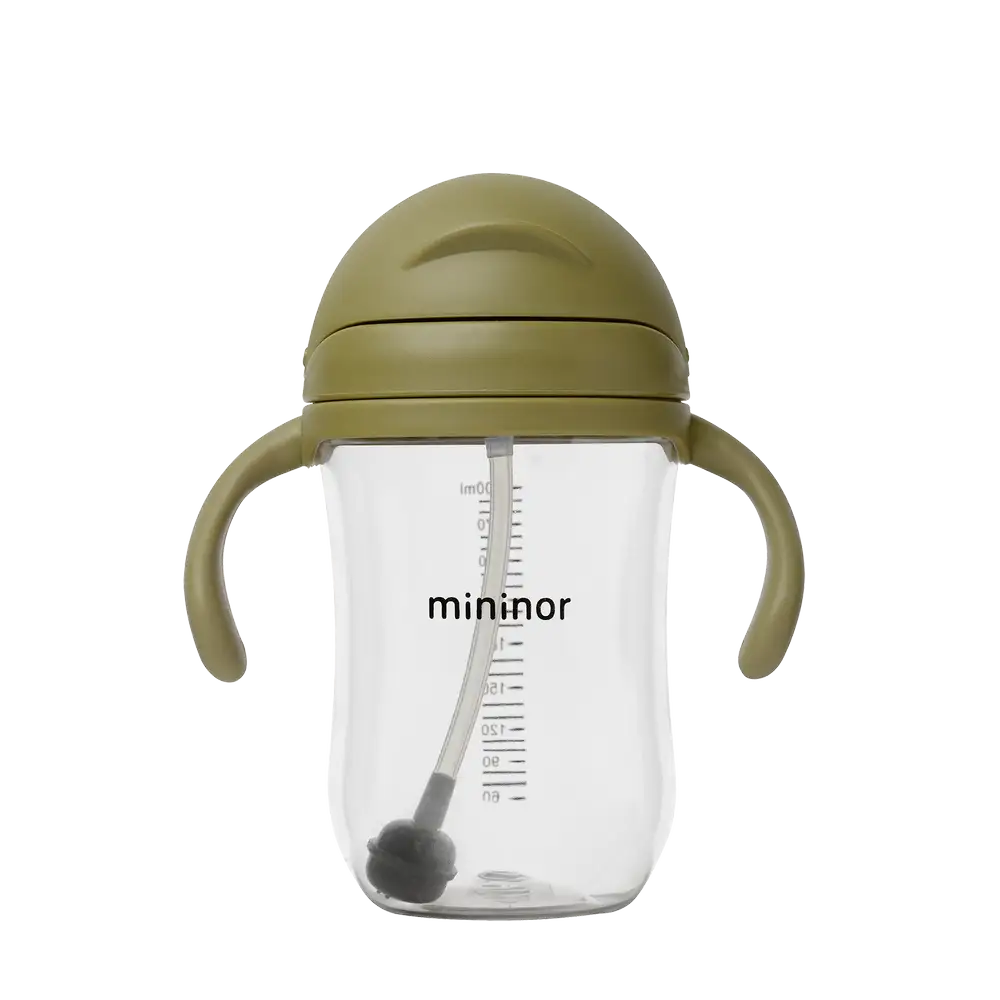 Mininor sugerørskop i klar Tritan i farven Moss Green, 330 ml