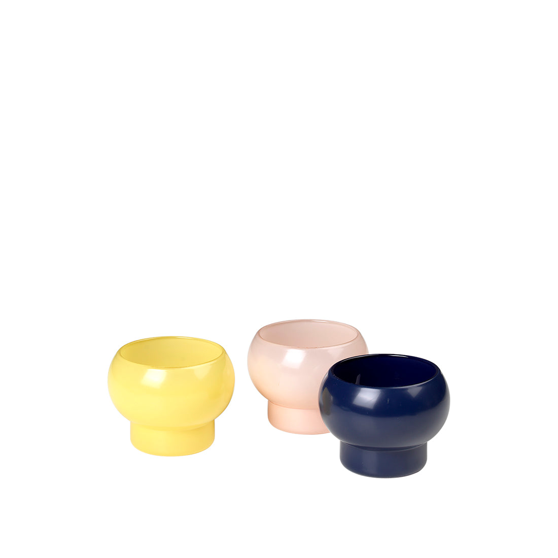 Se BROSTE COPENHAGEN Agate lysestage (sæt af 3), farvet glas (Ø: 9 cm) ❤ Kæmpe udvalg i Broste Copenhagen - Køb online på udsalg og tilbud lige nu ❤ Billig fragt • Hurtig levering - Varenummer: Boboonline-100742 og barcode / Ean: 5,71069E+12 på lager - Udsalg på Interiør,Dekoration,Lysestager og fyrfadsstager,
Bestsellers, Få op til 69% i rabat - Shop udsalg fra mere end 1.798 mærker