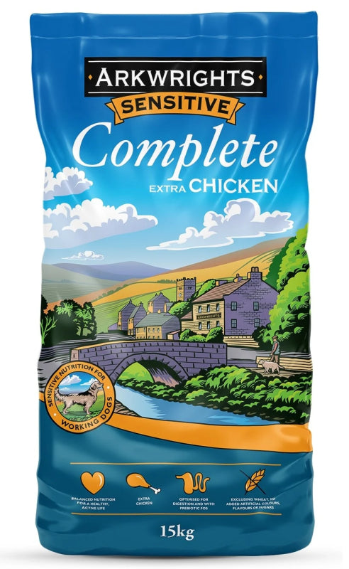 Sæk med Arkwrights Sensitive Complete Extra Chicken hundefoder, 15 kg
