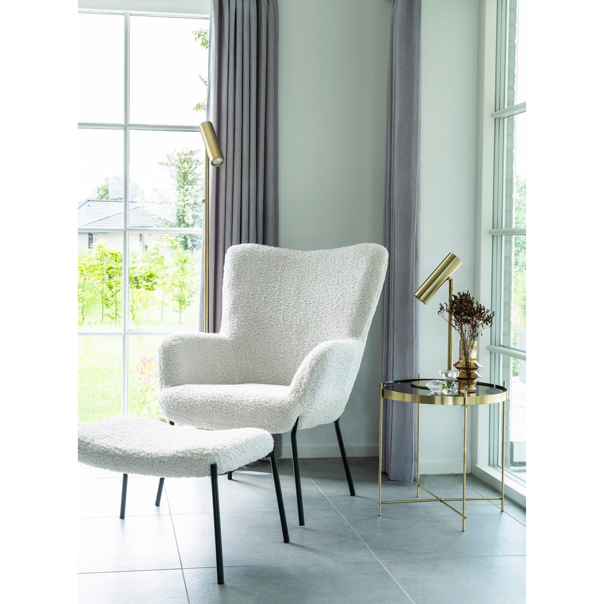 Se House Nordic - Glasgow Fodskammel, hvid/sort ❤ Kæmpe udvalg i House Nordic - Køb online på udsalg og tilbud lige nu ❤ Hurtig levering til lave fragtpriser - Varenummer: Bolig&Haven-42449261494524 og barcode / Ean: 5713917007684 på lager - Udsalg på Op til 63% rabat - Over 1.329 brands på online udsalg