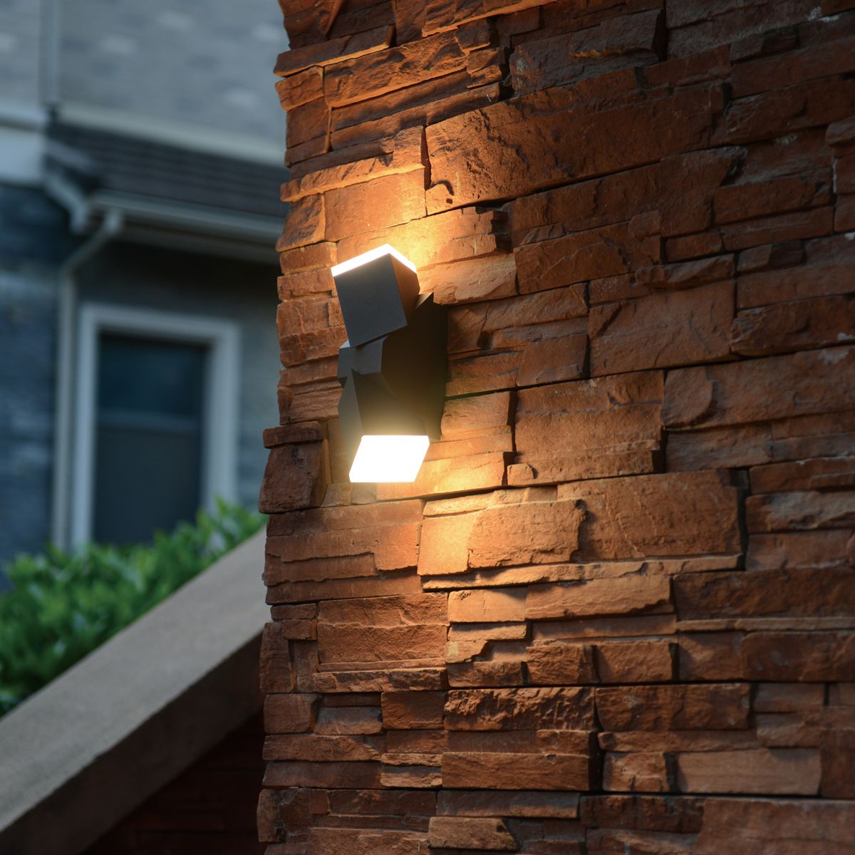 Se Mantova - udendørslampe i sort metal og glas ❤ Kæmpe udvalg i 3-nordic - Køb online på udsalg og tilbud lige nu ❤ Billig fragt • Hurtig levering - Varenummer: 3-nordic-4321 og barcode / Ean: på lager - Udsalg på Lamper - Udendørslamper Store besparelser – op til 77% - Udsalg på mere end 2.281 populære mærker