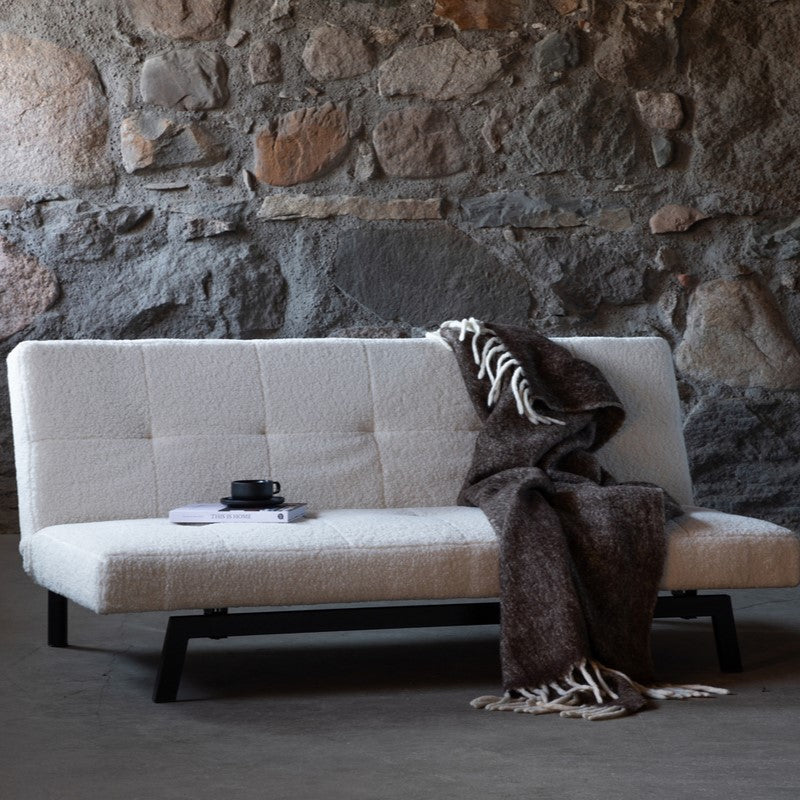 Se Snooze - Sovesofa i hvid boucle stof ❤ Kæmpe udvalg i 3-nordic - Køb online på udsalg og tilbud lige nu ❤ Billig fragt og hurtig levering - Varenummer: 3-nordic-5529 og barcode / Ean: på lager - Udsalg på Dagligstue - Sovesofaer Spar helt op til 57% - 2.739 kendte brands til outletpriser