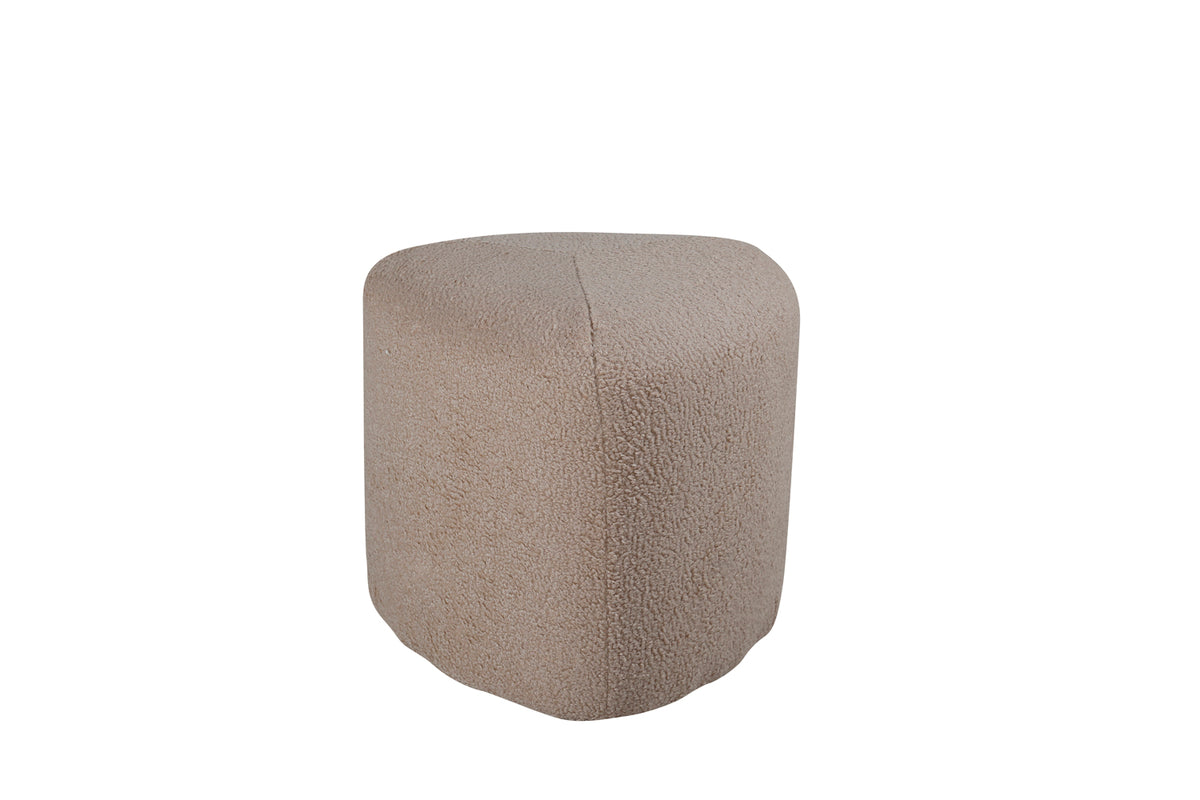 Se VENTURE DESIGN Peg puf, trekantet - beige bamsestof polyester ❤ Kæmpe udvalg i Venture Design - Køb online på udsalg og tilbud lige nu ❤ Billig fragt • Hurtig levering - Varenummer: Boboonline-94099 og barcode / Ean: 7350118417041 på lager - Udsalg på Møbler,Puffer og skamler,Puffer og pufsenge,
Samarbejdspartnere - B varer,
Møbler,
Puffer og skamler,
Dagligstue, Store besparelser – op til 67% - Et af Danmarks største udvalg – 2.739+ brands