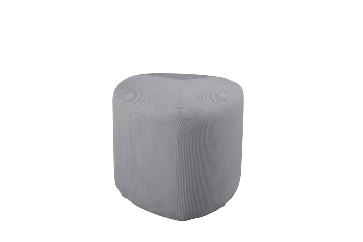 Se VENTURE DESIGN Peg puf, trekantet - grå fløjl ❤ Kæmpe udvalg i Venture Design - Køb online på udsalg og tilbud lige nu ❤ Billig fragt og hurtig levering - Varenummer: Boboonline-94102 og barcode / Ean: 7350118417089 på lager - Udsalg på Møbler,Puffer og skamler,Puffer og pufsenge,
Samarbejdspartnere - B varer,
Møbler,
Puffer og skamler,
Dagligstue, Op til 63% rabat - Find tilbud fra over 2.739 mærker