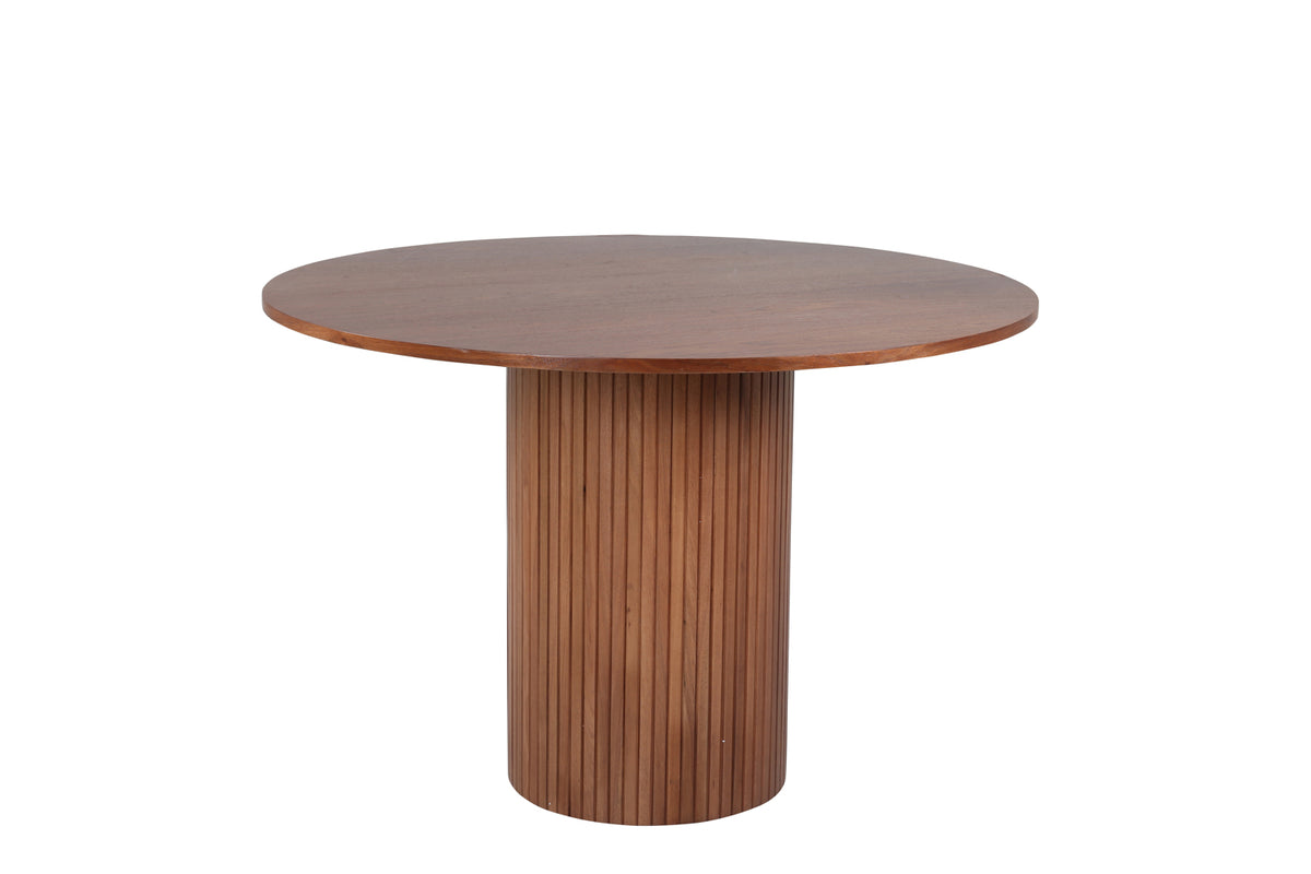 Se VENTURE DESIGN Bianca spisebord, rund - valnøddefarvet finér (Ø110) ❤ Kæmpe udvalg i Venture Design - Køb online på udsalg og tilbud lige nu ❤ Lav fragtpris og hurtig levering - Varenummer: Boboonline-94352 og barcode / Ean: 7350118418215 på lager - Udsalg på Møbler,Borde,Spiseborde,
Samarbejdspartnere - B varer,
Møbler,
Små spiseborde,
Spiseborde i træ, Spar stort – op til 59% - Over 2.739 kendte brands på stort udsalg