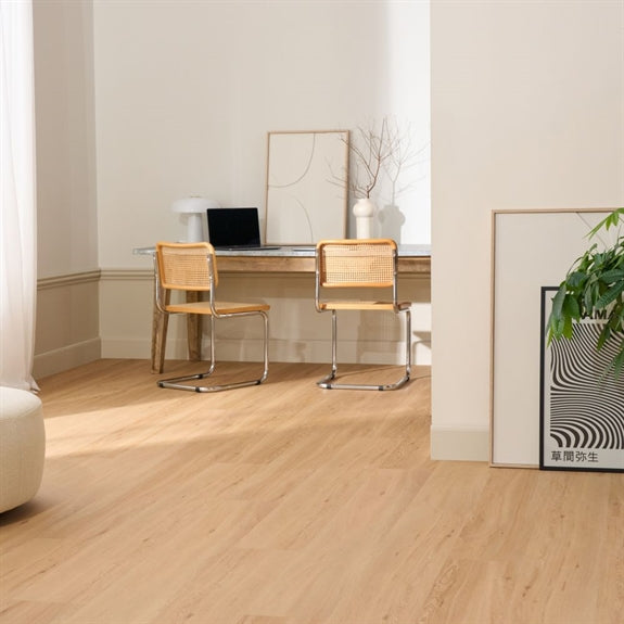 Timberman Novego Premium vinylplanker i Grenada med lyse, naturlige nuancer