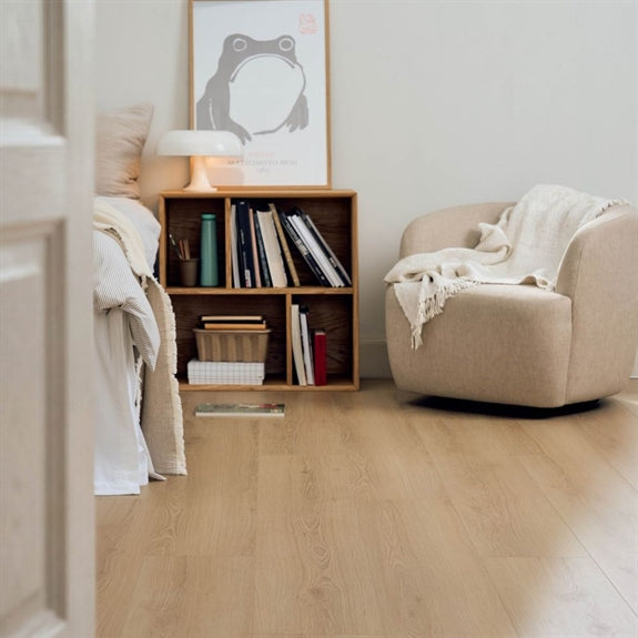 Timberman Novego ECO+ 11 mm gulv i dekoret Evergreen med åretegning og knaster
