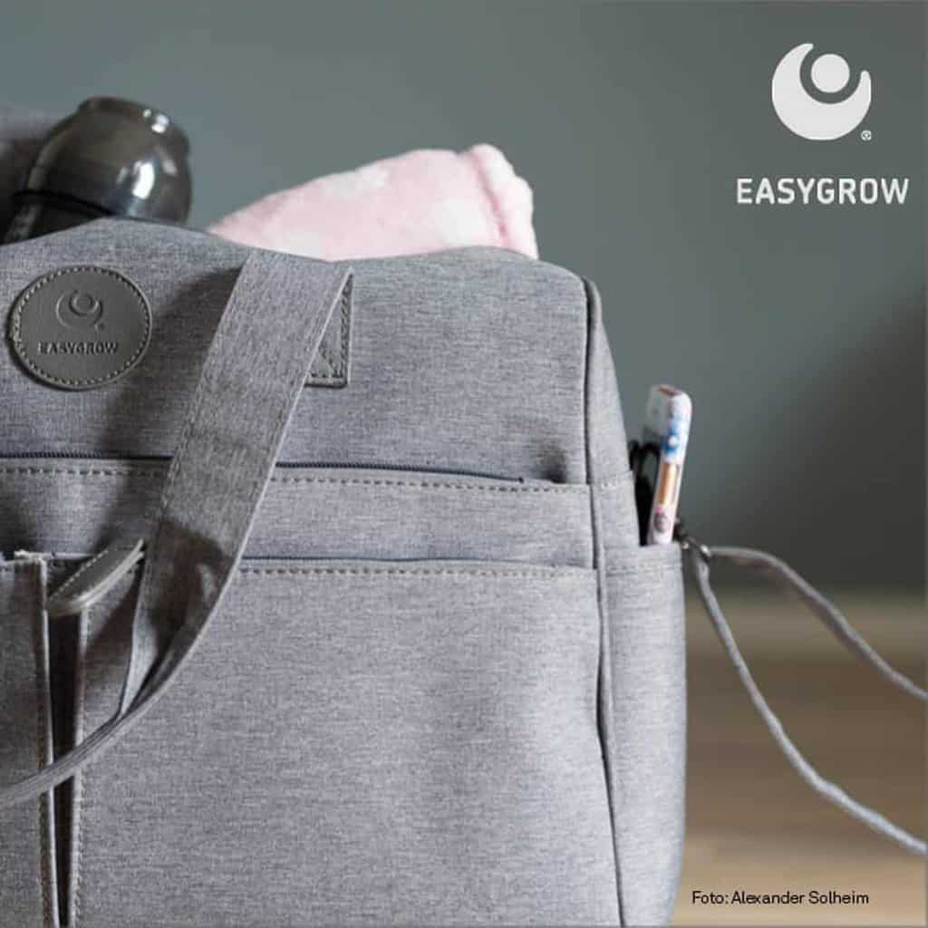 Easygrow Mama Bag pusletaske i grå veganlæder med flere lommer