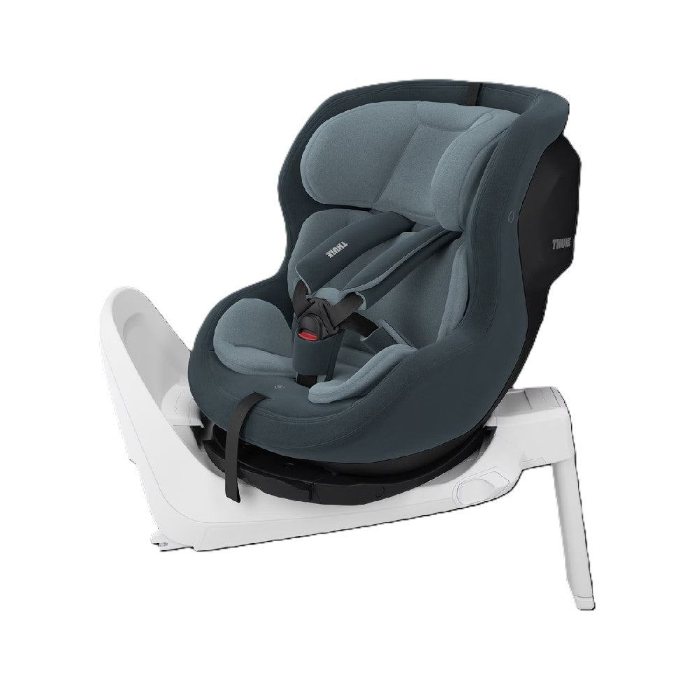 Thule Elm toddlerstol i mørkeblå til bilen