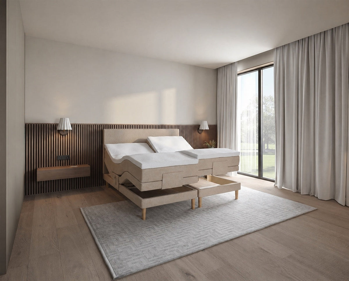 Skanderborg elevationsseng i lys sand, 160 x 200 cm, fra Sengesnedkeren