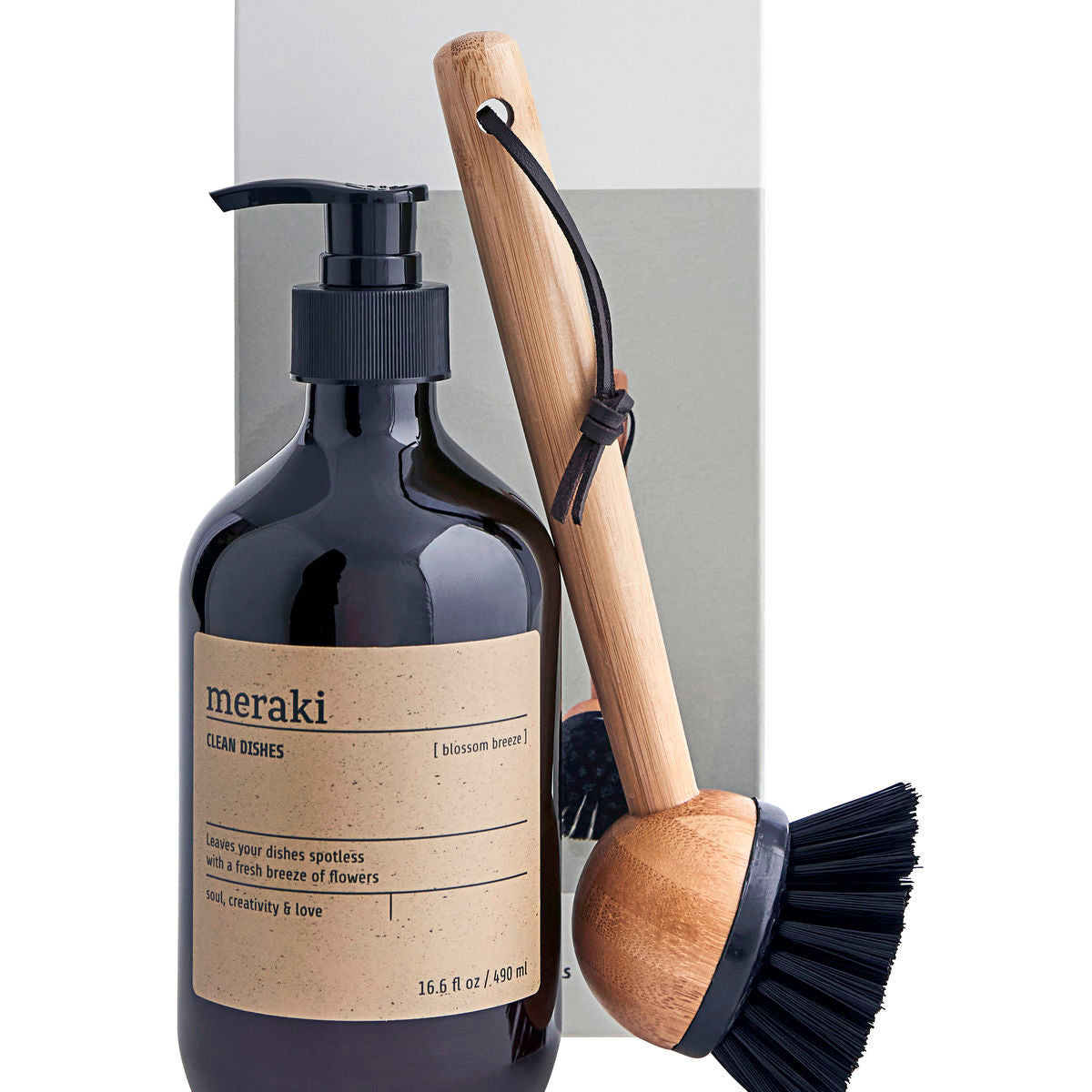 Se Meraki - Gaveæske, Blossom breeze, 2 dele - Opvaskemiddel- og børste ❤ Kæmpe udvalg i Meraki - Køb online på udsalg og tilbud lige nu ❤ Meget billig fragt og hurtig levering - Varenummer: Bolig&Haven-44142109950204 og barcode / Ean: 5707644809611 på lager - Udsalg på Store besparelser – op til 67% - Shop over 2.281 kendte brands på udsalg